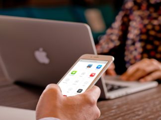 how to scan qr codes on your iphone